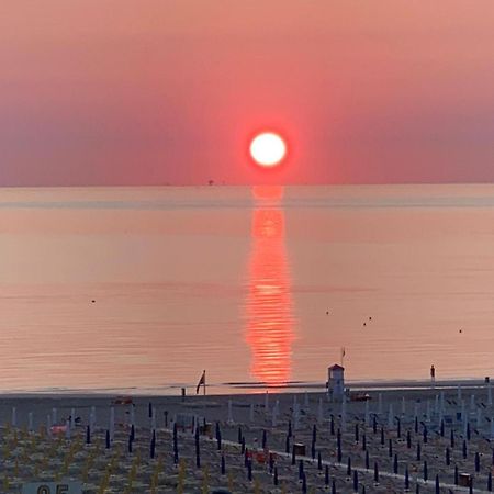 Hotel Principe Rimini Bagian luar foto